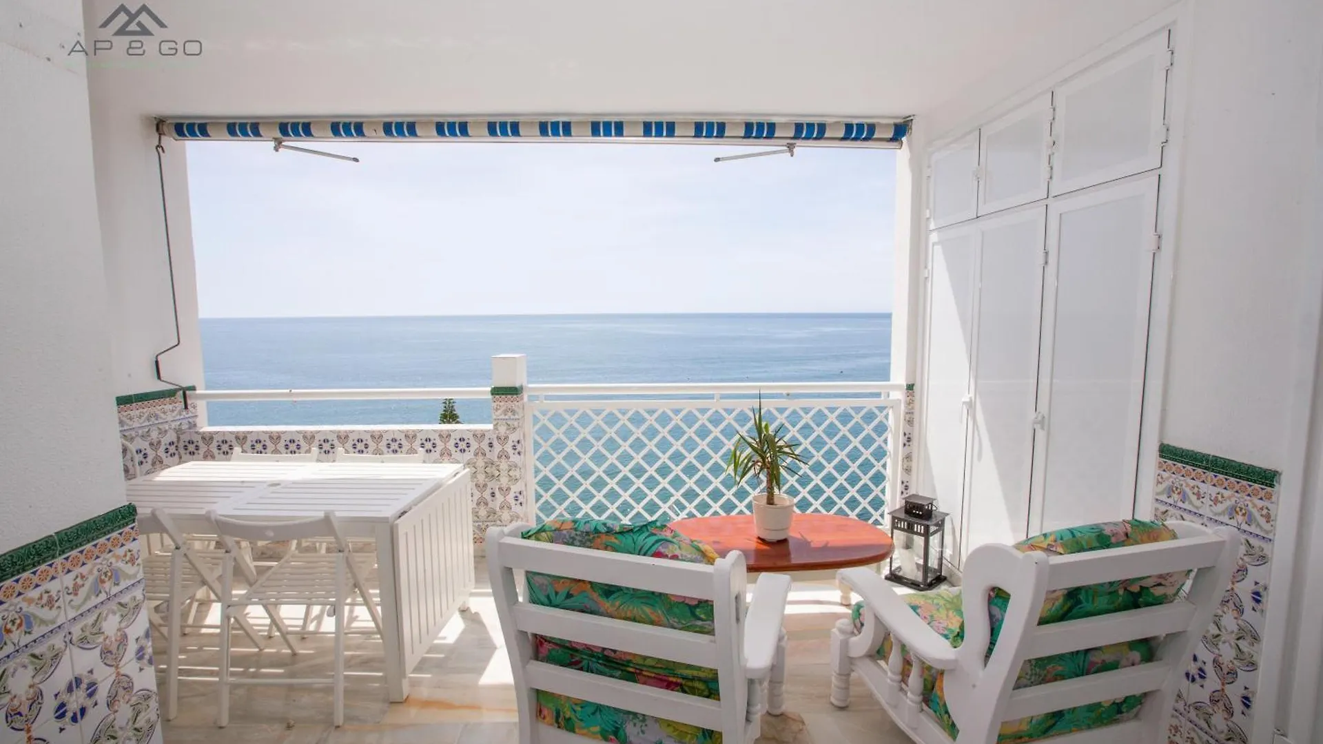 Appartement Delfin Best Seaviews & Garage à Almuñécar